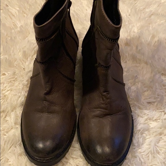 Adam Tucker Me Too Lawson Boot NWOT - Picture 4 of 7